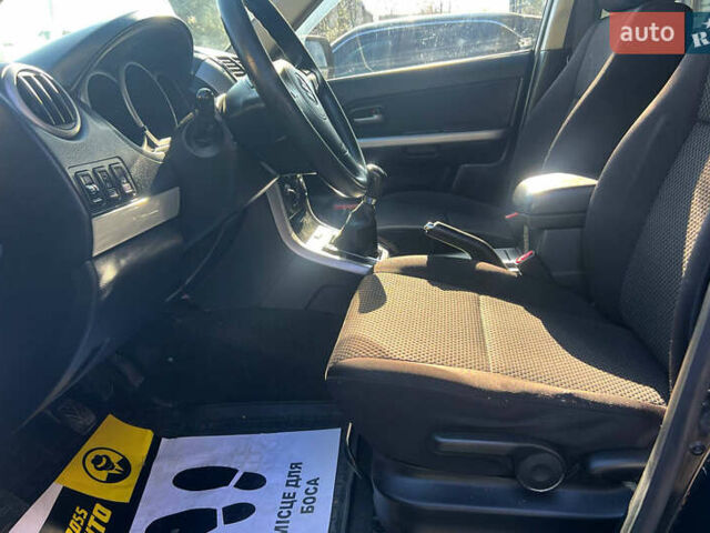 Черный Сузуки Гранд Витара, объемом двигателя 2.39 л и пробегом 290 тыс. км за 6100 $, фото 12 на Automoto.ua