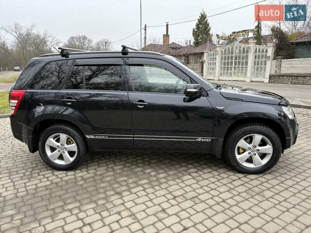 Чорний Сузукі Гранд Вітара, об'ємом двигуна 2.39 л та пробігом 240 тис. км за 8999 $, фото 4 на Automoto.ua