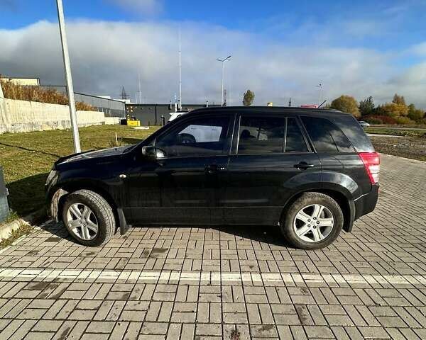 Сузукі Гранд Вітара 2008 у Львові на Automoto.ua Чорний Сузукі Гранд Вітара, об'ємом двигуна 2 л та пробігом 160 тис. км за 7400 $, фото 7 на Automoto.ua