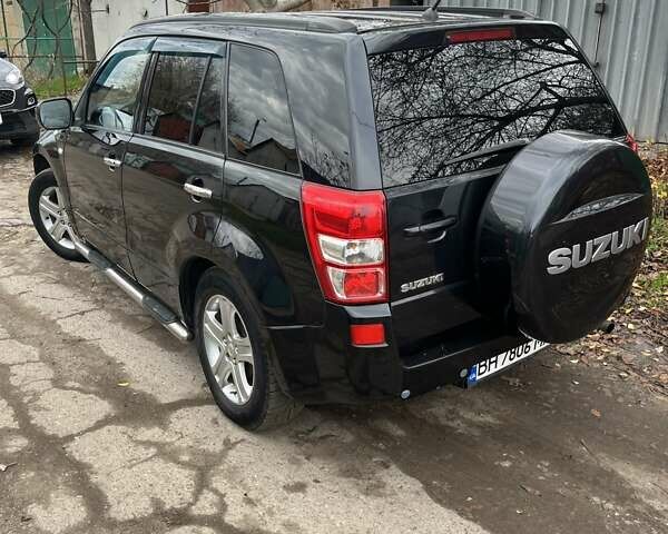 Черный Сузуки Гранд Витара, объемом двигателя 2 л и пробегом 182 тыс. км за 7300 $, фото 4 на Automoto.ua