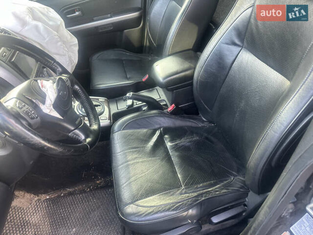 Черный Сузуки Гранд Витара, объемом двигателя 2 л и пробегом 240 тыс. км за 2900 $, фото 13 на Automoto.ua