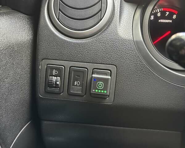 Чорний Сузукі Гранд Вітара, об'ємом двигуна 2.39 л та пробігом 283 тис. км за 7900 $, фото 3 на Automoto.ua