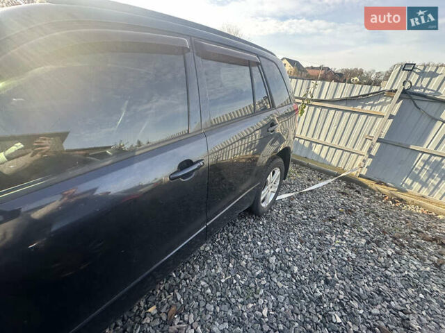 Черный Сузуки Гранд Витара, объемом двигателя 2 л и пробегом 240 тыс. км за 2900 $, фото 2 на Automoto.ua