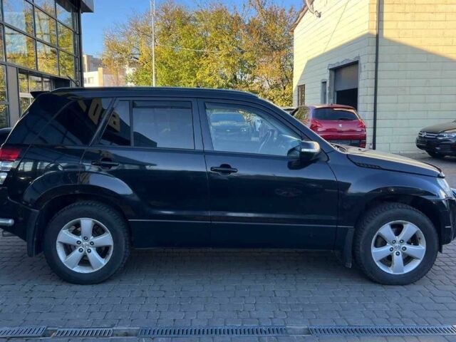 Чорний Сузукі Гранд Вітара, об'ємом двигуна 2.4 л та пробігом 290 тис. км за 6100 $, фото 7 на Automoto.ua