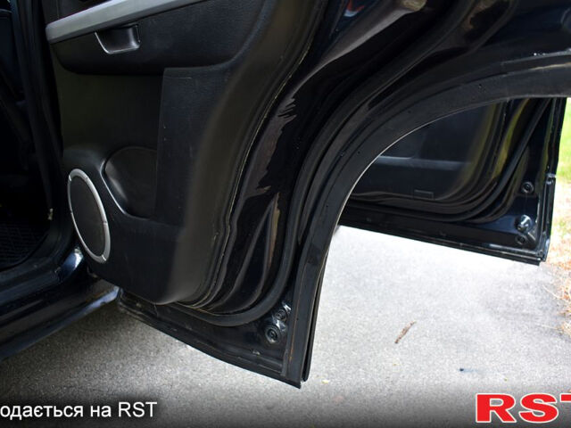 Чорний Сузукі Гранд Вітара, об'ємом двигуна 2 л та пробігом 237 тис. км за 7300 $, фото 10 на Automoto.ua