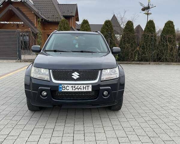 Черный Сузуки Гранд Витара, объемом двигателя 1.87 л и пробегом 246 тыс. км за 7600 $, фото 3 на Automoto.ua