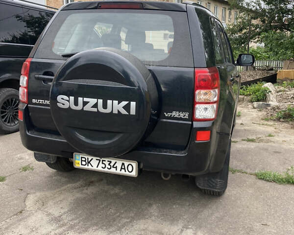 Черный Сузуки Гранд Витара, объемом двигателя 0 л и пробегом 270 тыс. км за 6900 $, фото 2 на Automoto.ua