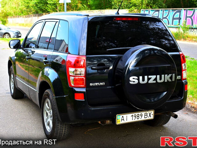 Чорний Сузукі Гранд Вітара, об'ємом двигуна 2 л та пробігом 237 тис. км за 7300 $, фото 2 на Automoto.ua