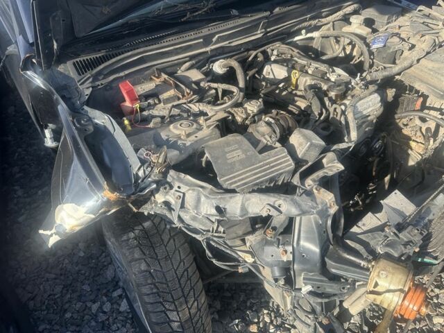 Черный Сузуки Гранд Витара, объемом двигателя 2 л и пробегом 240 тыс. км за 3200 $, фото 7 на Automoto.ua