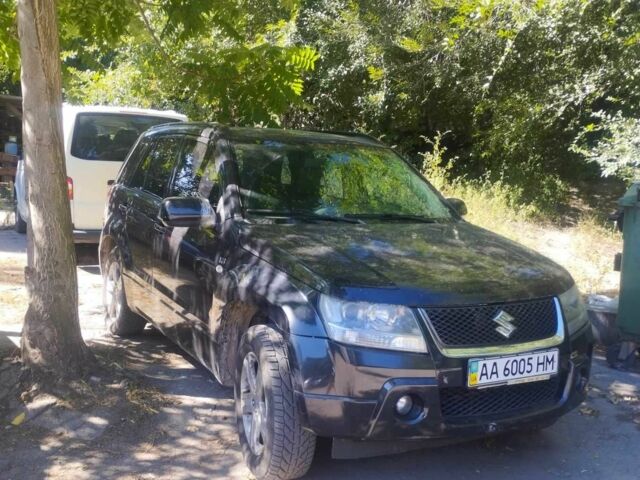 Чорний Сузукі Гранд Вітара, об'ємом двигуна 2.7 л та пробігом 237 тис. км за 4500 $, фото 4 на Automoto.ua