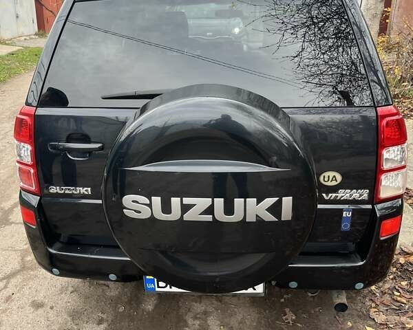 Черный Сузуки Гранд Витара, объемом двигателя 2 л и пробегом 182 тыс. км за 7300 $, фото 5 на Automoto.ua