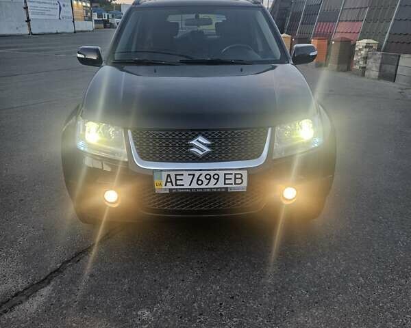 Черный Сузуки Гранд Витара, объемом двигателя 2.4 л и пробегом 175 тыс. км за 11500 $, фото 11 на Automoto.ua