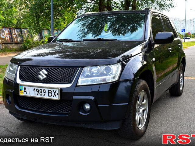 Чорний Сузукі Гранд Вітара, об'ємом двигуна 2 л та пробігом 237 тис. км за 7300 $, фото 4 на Automoto.ua