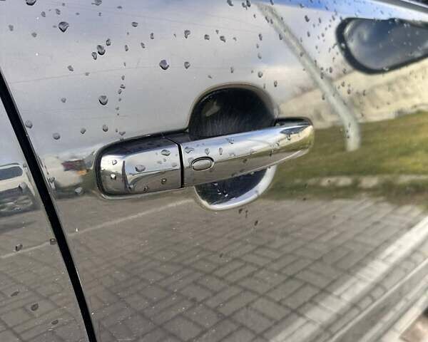 Сузукі Гранд Вітара 2008 у Львові на Automoto.ua Чорний Сузукі Гранд Вітара, об'ємом двигуна 2 л та пробігом 160 тис. км за 7400 $, фото 19 на Automoto.ua