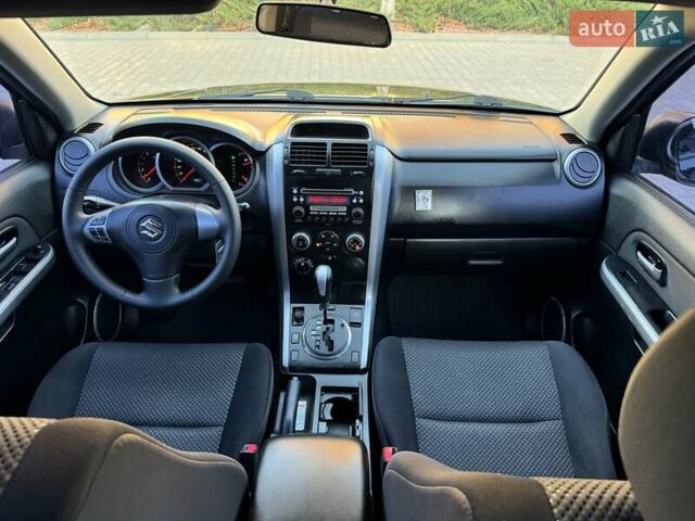 Сузуки Гранд Витара 2008 в Одессе на Automoto.ua Черный Сузуки Гранд Витара, объемом двигателя 2 л и пробегом 154 тыс. км за 7900 $, фото 72 на Automoto.ua