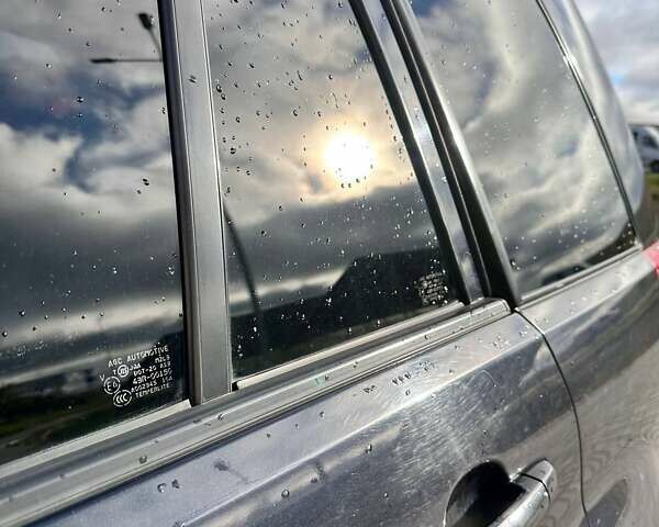 Сузукі Гранд Вітара 2008 у Львові на Automoto.ua Чорний Сузукі Гранд Вітара, об'ємом двигуна 2 л та пробігом 160 тис. км за 7400 $, фото 20 на Automoto.ua