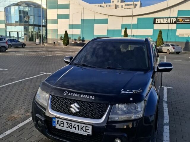 Сузуки Гранд Витара 2008 в Южное на Automoto.ua Черный Сузуки Гранд Витара, объемом двигателя 2.4 л и пробегом 142 тыс. км за 7600 $, фото 1 на Automoto.ua