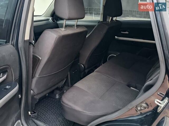 Сузуки Гранд Витара 2008 в Харькове на Automoto.ua Черный Сузуки Гранд Витара, объемом двигателя 2 л и пробегом 231 тыс. км за 7350 $, фото 8 на Automoto.ua