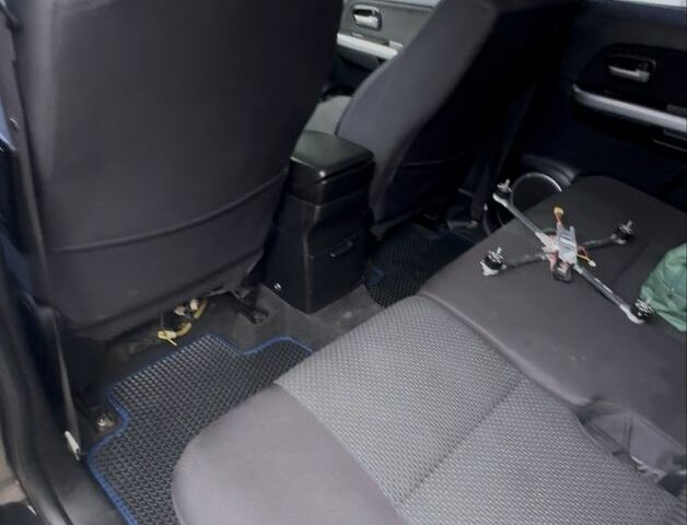 Чорний Сузукі Гранд Вітара, об'ємом двигуна 2.4 л та пробігом 125 тис. км за 8500 $, фото 8 на Automoto.ua