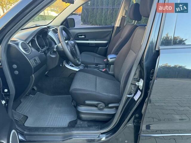 Сузуки Гранд Витара 2008 в Одессе на Automoto.ua Черный Сузуки Гранд Витара, объемом двигателя 2 л и пробегом 154 тыс. км за 7900 $, фото 79 на Automoto.ua