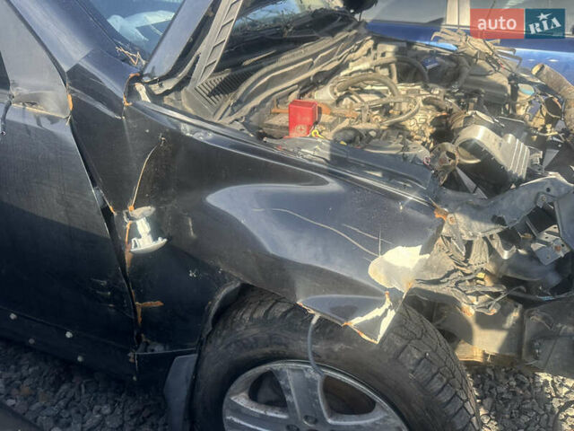 Черный Сузуки Гранд Витара, объемом двигателя 2 л и пробегом 240 тыс. км за 2900 $, фото 22 на Automoto.ua