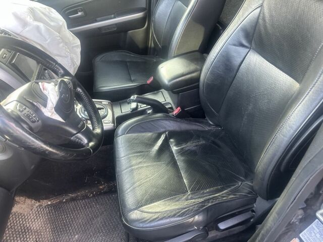 Черный Сузуки Гранд Витара, объемом двигателя 2 л и пробегом 240 тыс. км за 3200 $, фото 21 на Automoto.ua