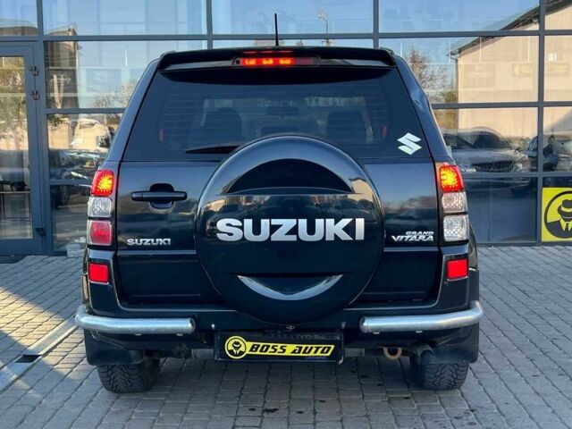 Чорний Сузукі Гранд Вітара, об'ємом двигуна 2.4 л та пробігом 290 тис. км за 6100 $, фото 5 на Automoto.ua