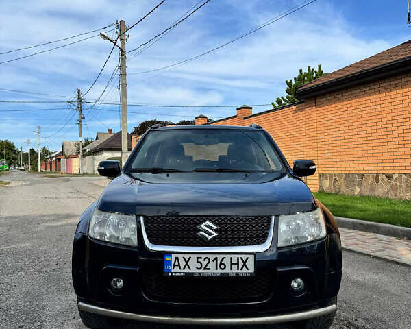 Чорний Сузукі Гранд Вітара, об'ємом двигуна 2.4 л та пробігом 170 тис. км за 8800 $, фото 1 на Automoto.ua
