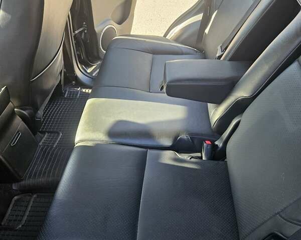 Черный Сузуки Гранд Витара, объемом двигателя 2.4 л и пробегом 175 тыс. км за 11500 $, фото 18 на Automoto.ua