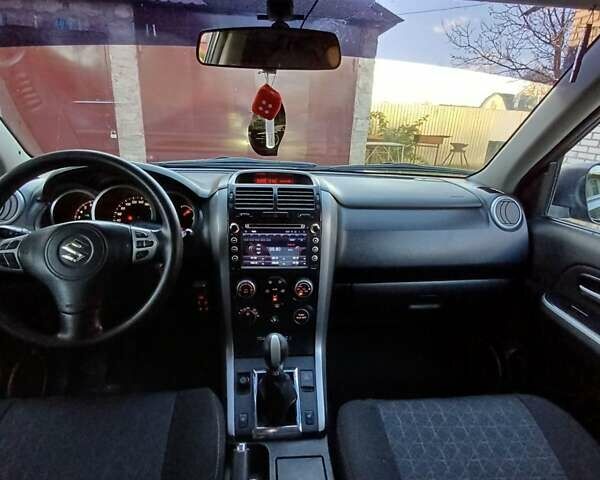 Сузуки Гранд Витара 2008 в Виннице на Automoto.ua Черный Сузуки Гранд Витара, объемом двигателя 2 л и пробегом 187 тыс. км за 7500 $, фото 6 на Automoto.ua