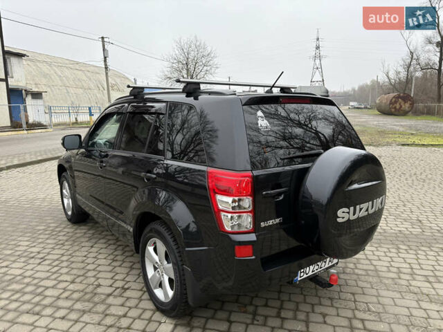 Чорний Сузукі Гранд Вітара, об'ємом двигуна 2.39 л та пробігом 240 тис. км за 8999 $, фото 6 на Automoto.ua