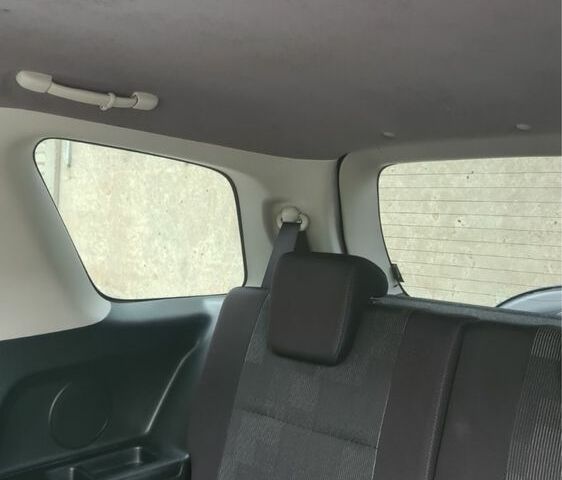 Сузуки Гранд Витара 2009 в Кривом Роге на Automoto.ua Черный Сузуки Гранд Витара, объемом двигателя 2.4 л и пробегом 147 тыс. км за 8000 $, фото 4 на Automoto.ua