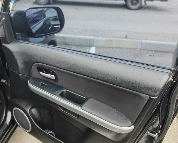 Чорний Сузукі Гранд Вітара, об'ємом двигуна 2.4 л та пробігом 328 тис. км за 9900 $, фото 10 на Automoto.ua