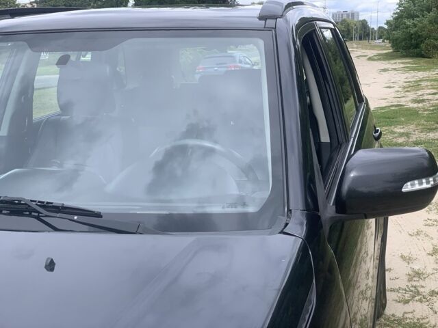 Сузуки Гранд Витара 2010 в Киеве на Automoto.ua Черный Сузуки Гранд Витара, объемом двигателя 2.4 л и пробегом 188 тыс. км за 10500 $, фото 4 на Automoto.ua