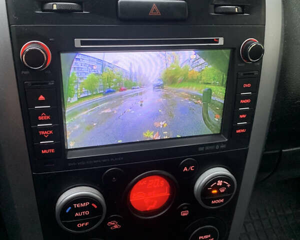 Чорний Сузукі Гранд Вітара, об'ємом двигуна 2.4 л та пробігом 188 тис. км за 10500 $, фото 5 на Automoto.ua