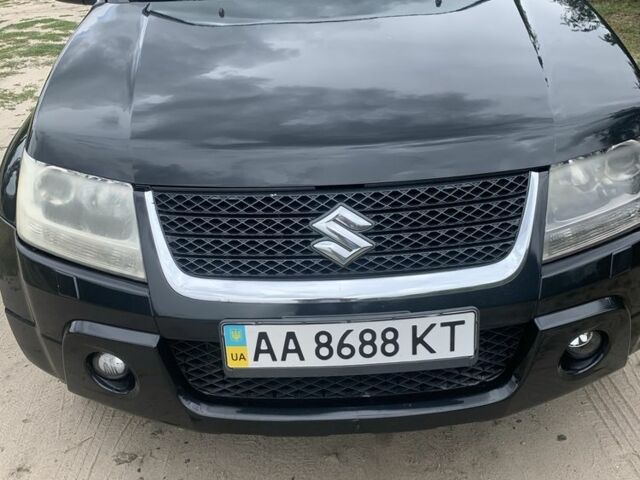 Сузуки Гранд Витара 2010 в Киеве на Automoto.ua Черный Сузуки Гранд Витара, объемом двигателя 2.4 л и пробегом 188 тыс. км за 10500 $, фото 3 на Automoto.ua