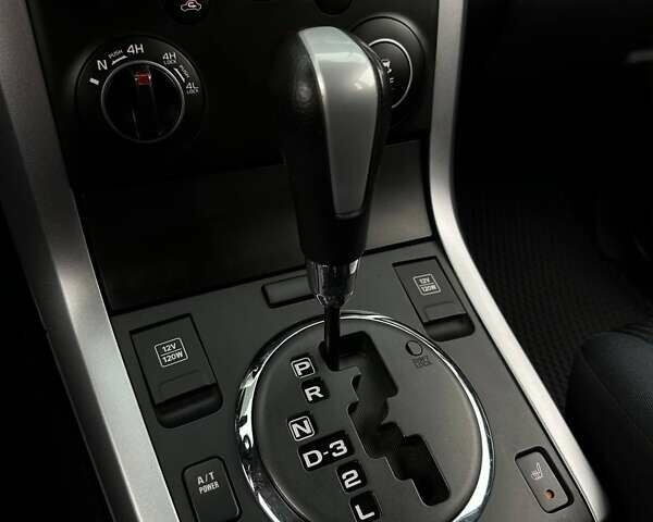 Чорний Сузукі Гранд Вітара, об'ємом двигуна 2.39 л та пробігом 155 тис. км за 13900 $, фото 16 на Automoto.ua