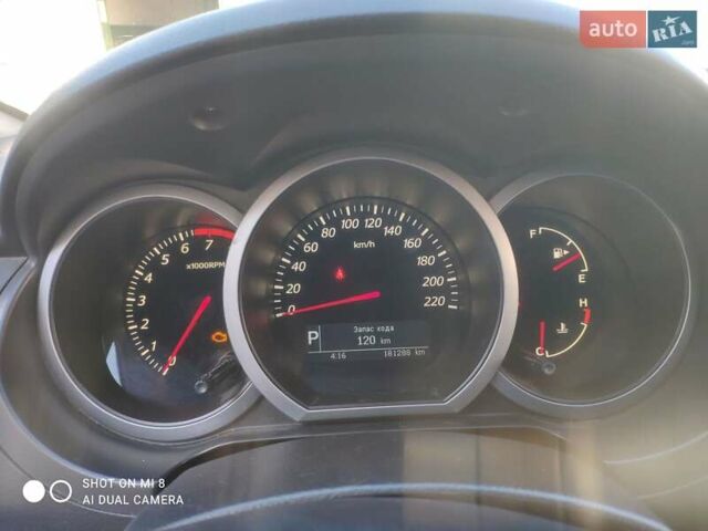 Черный Сузуки Гранд Витара, объемом двигателя 2.39 л и пробегом 181 тыс. км за 12000 $, фото 7 на Automoto.ua