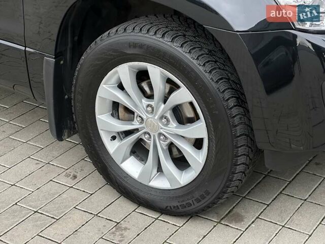 Черный Сузуки Гранд Витара, объемом двигателя 2.39 л и пробегом 66 тыс. км за 15500 $, фото 12 на Automoto.ua