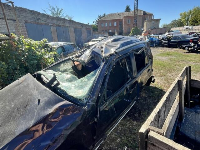 Фіолетовий Сузукі Гранд Вітара, об'ємом двигуна 2 л та пробігом 190 тис. км за 1100 $, фото 2 на Automoto.ua