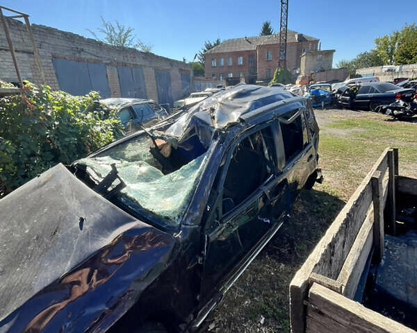 Фіолетовий Сузукі Гранд Вітара, об'ємом двигуна 2 л та пробігом 190 тис. км за 1100 $, фото 2 на Automoto.ua