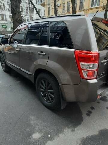 Коричневый Сузуки Гранд Витара, объемом двигателя 2.39 л и пробегом 92 тыс. км за 12700 $, фото 3 на Automoto.ua