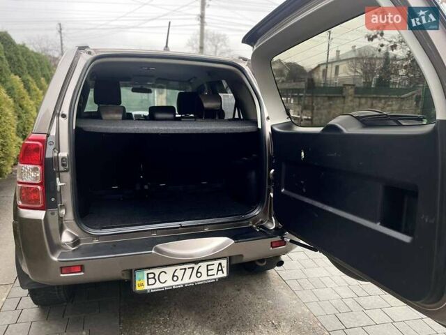 Коричневий Сузукі Гранд Вітара, об'ємом двигуна 1.9 л та пробігом 245 тис. км за 10700 $, фото 23 на Automoto.ua