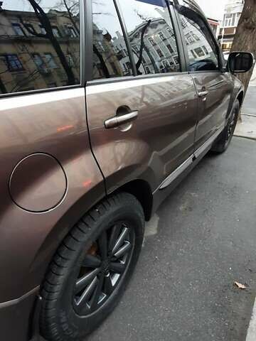 Коричневый Сузуки Гранд Витара, объемом двигателя 2.39 л и пробегом 92 тыс. км за 12700 $, фото 10 на Automoto.ua