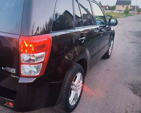 Коричневый Сузуки Гранд Витара, объемом двигателя 1.9 л и пробегом 215 тыс. км за 12600 $, фото 6 на Automoto.ua