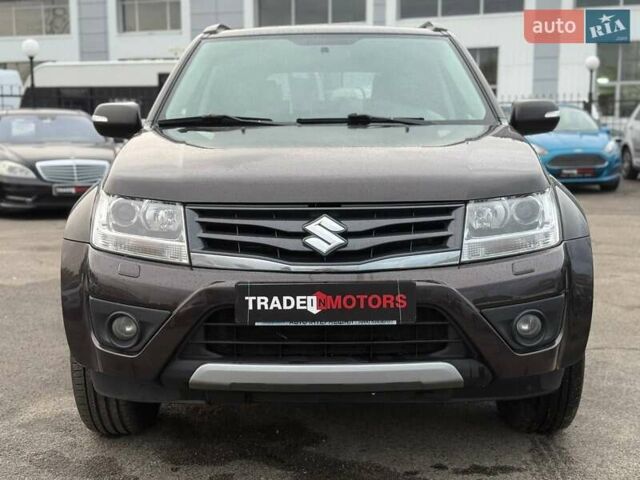 Коричневый Сузуки Гранд Витара, объемом двигателя 2.39 л и пробегом 227 тыс. км за 12490 $, фото 3 на Automoto.ua
