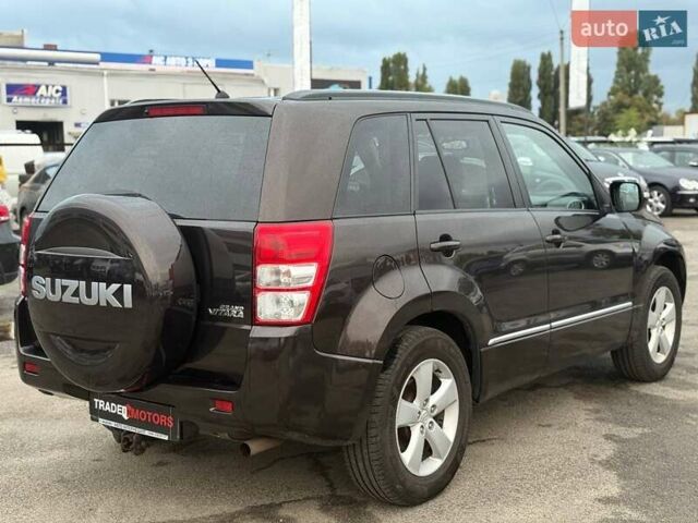 Коричневый Сузуки Гранд Витара, объемом двигателя 2.39 л и пробегом 227 тыс. км за 12490 $, фото 13 на Automoto.ua