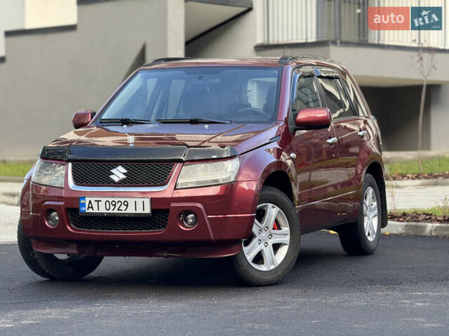 Червоний Сузукі Гранд Вітара, об'ємом двигуна 2 л та пробігом 281 тис. км за 6200 $, фото 1 на Automoto.ua
