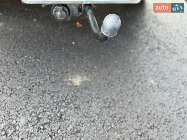 Червоний Сузукі Гранд Вітара, об'ємом двигуна 2 л та пробігом 281 тис. км за 6200 $, фото 19 на Automoto.ua