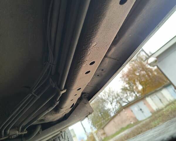 Сузуки Гранд Витара 2007 в Конотопе на Automoto.ua Красный Сузуки Гранд Витара, объемом двигателя 2.7 л и пробегом 176 тыс. км за 5900 $, фото 24 на Automoto.ua